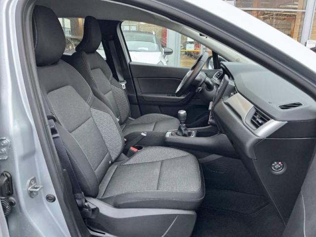 Renault Captur image 9