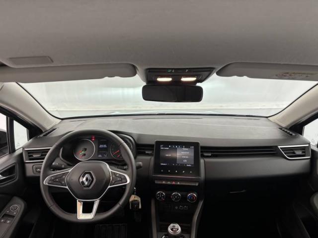 Renault Clio image 9