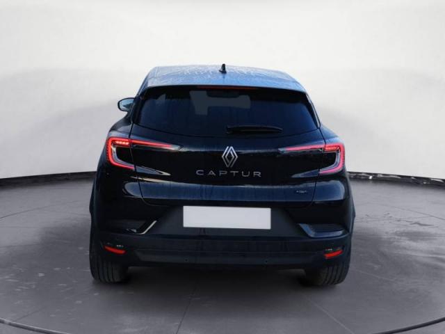 Renault Captur image 2