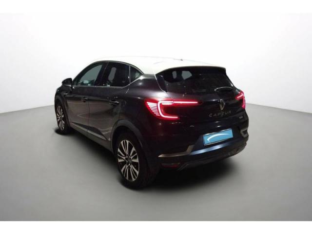 Renault Captur image 2