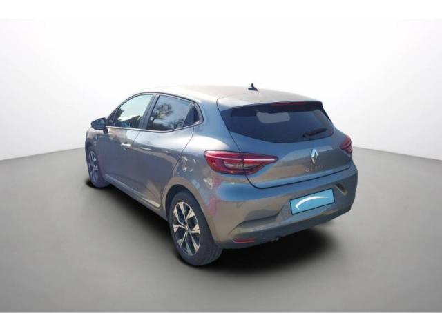 Renault Clio image 8