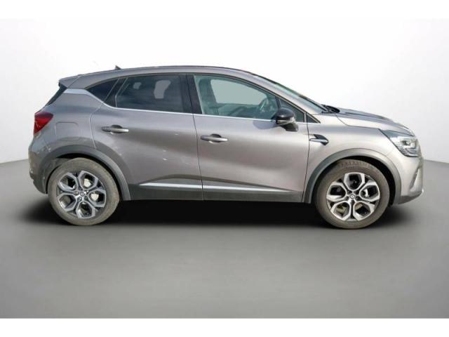 Renault Captur image 6