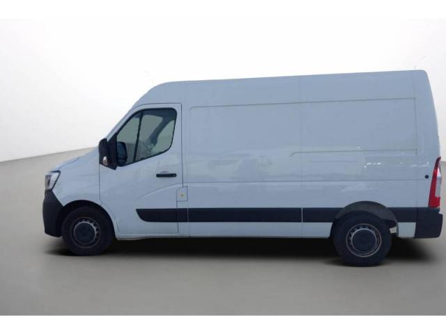 Renault Master image 2