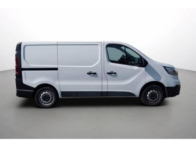 Renault Trafic image 8