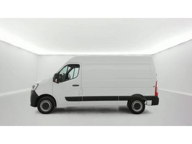 Renault Master image 2