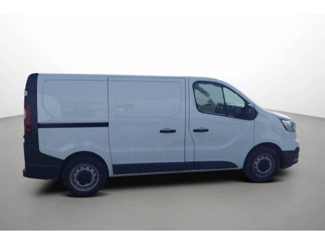 Renault Trafic image 8