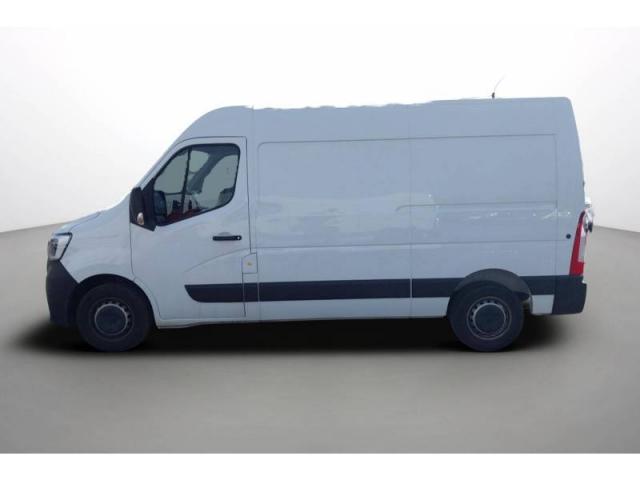 Renault Master image 2