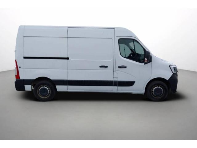 Renault Master image 2