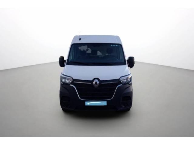 Renault Master image 2