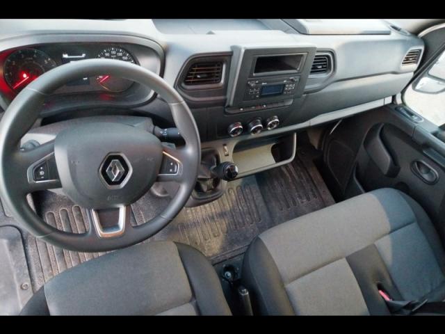 Renault Master image 4