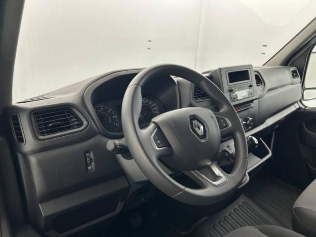 Renault Master image 9