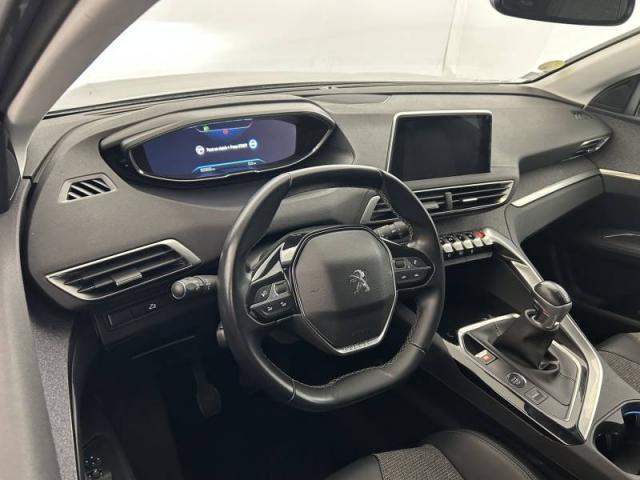 Peugeot 3008 image 1