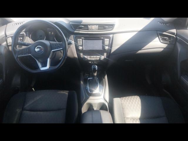 Nissan X-Trail image 8