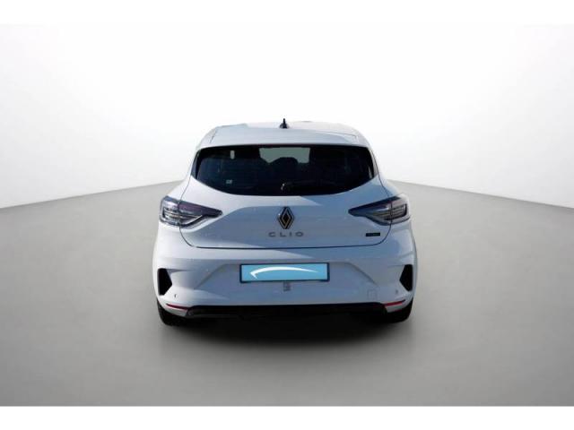Renault Clio image 8