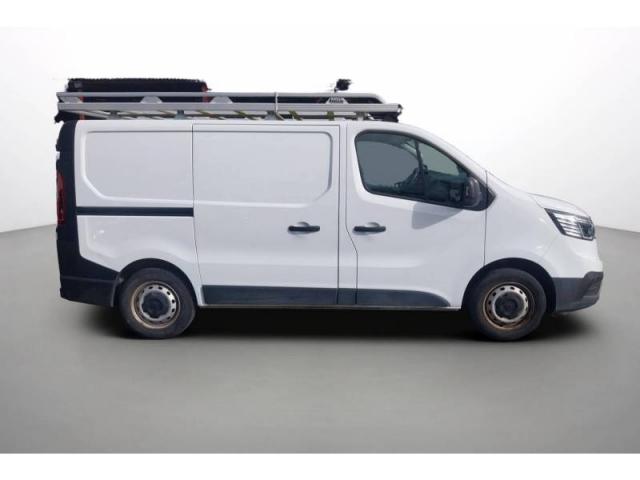 Renault Trafic image 4