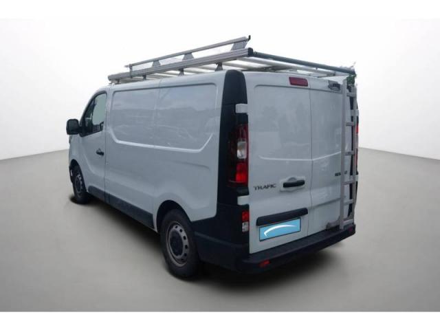 Renault Trafic image 2