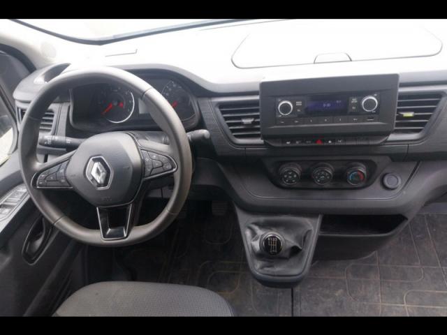 Renault Trafic image 6
