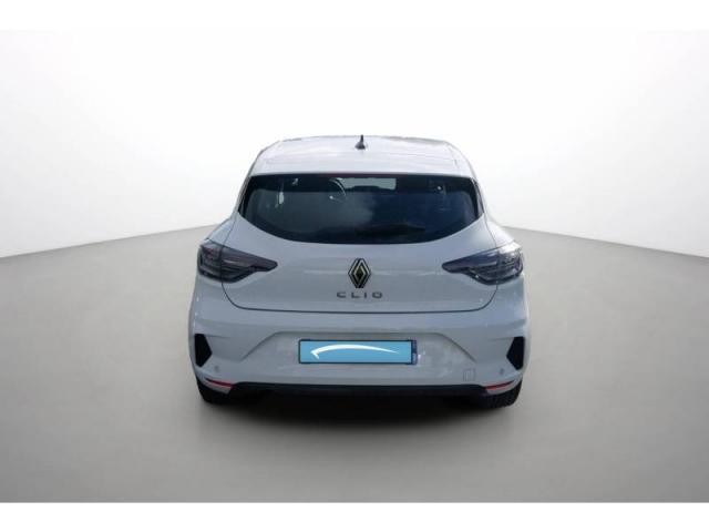 Renault Clio image 2