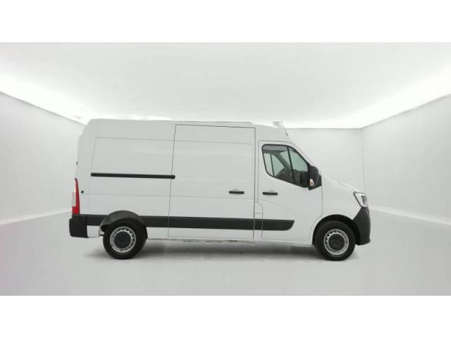Renault Master image 8