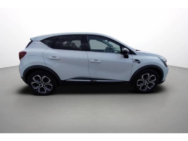 Renault Captur image 1