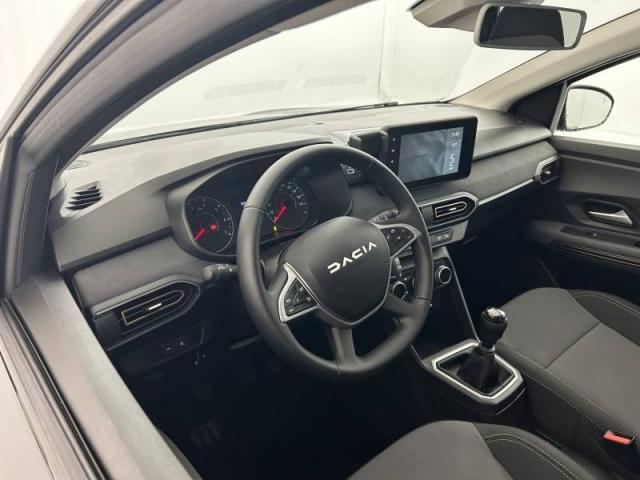Dacia Jogger image 1