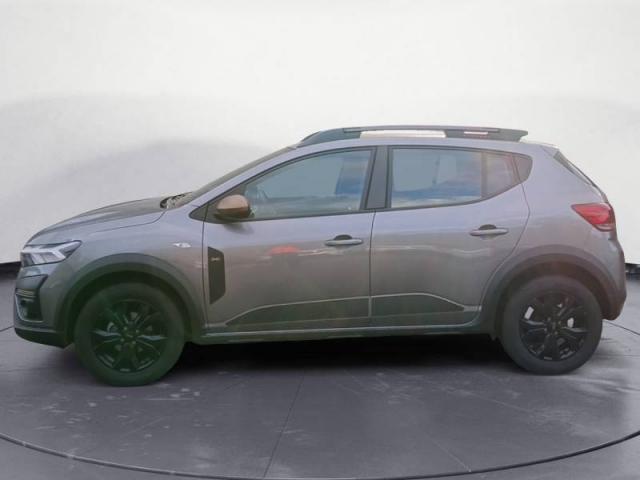 Dacia Sandero image 2
