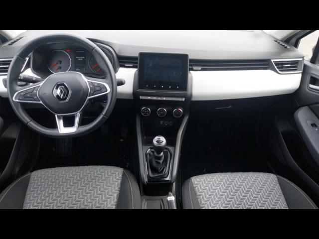 Renault Clio image 2