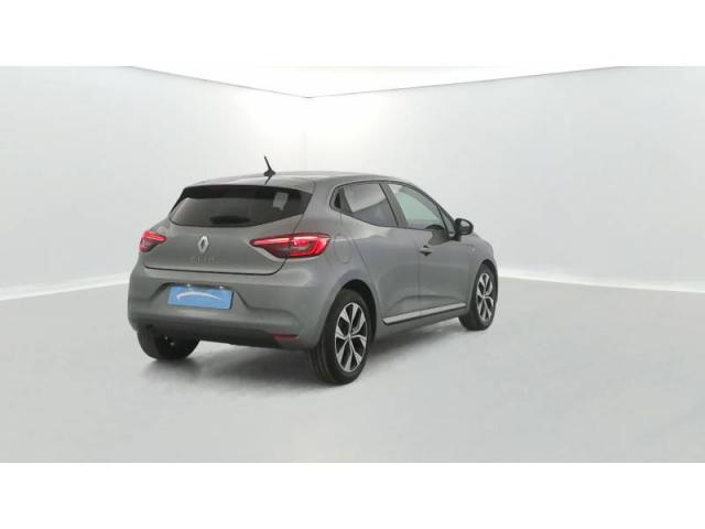 Renault Clio image 8