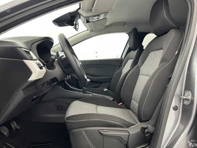 Renault Clio image 7