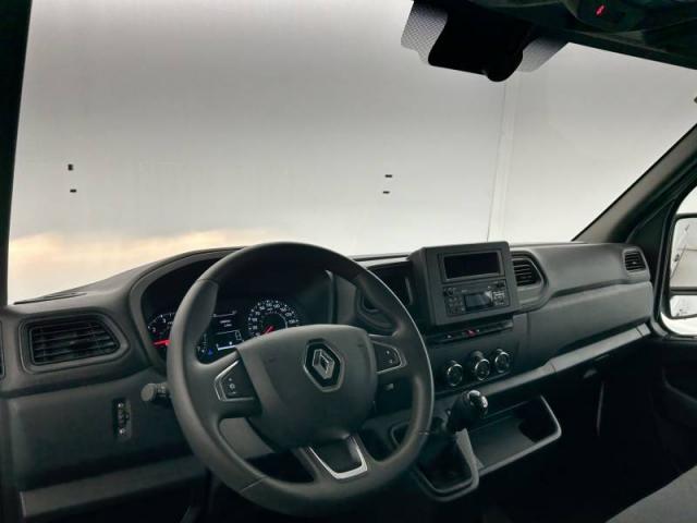 Renault Master image 6