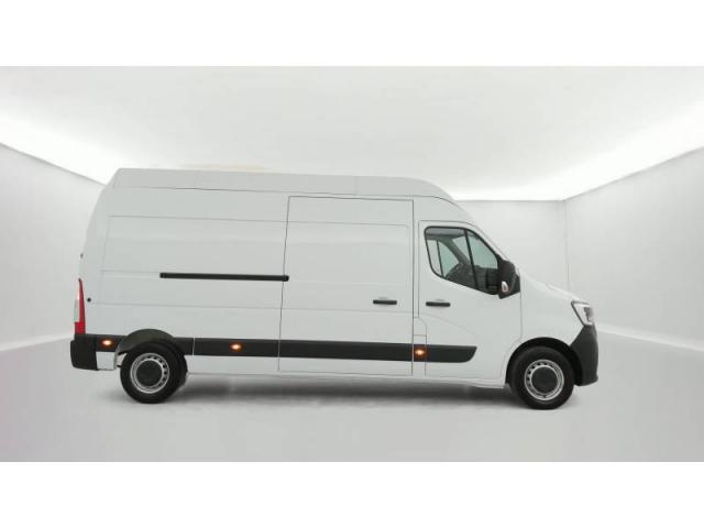 Renault Master image 4