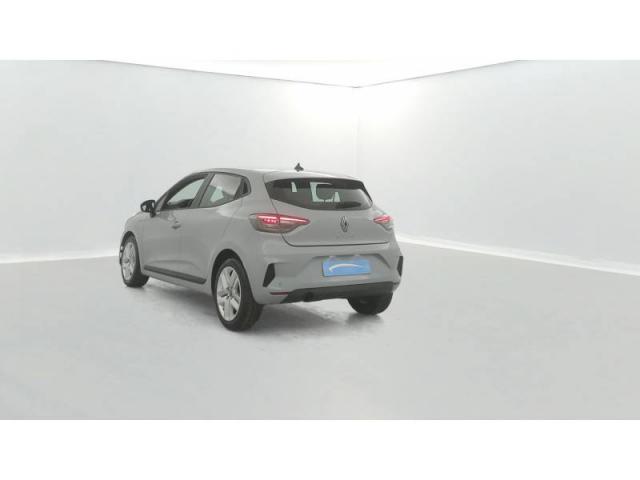 Renault Clio image 8