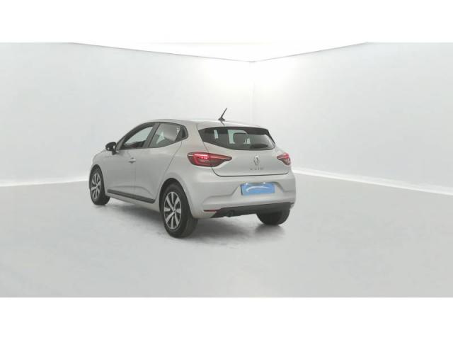 Renault Clio image 8