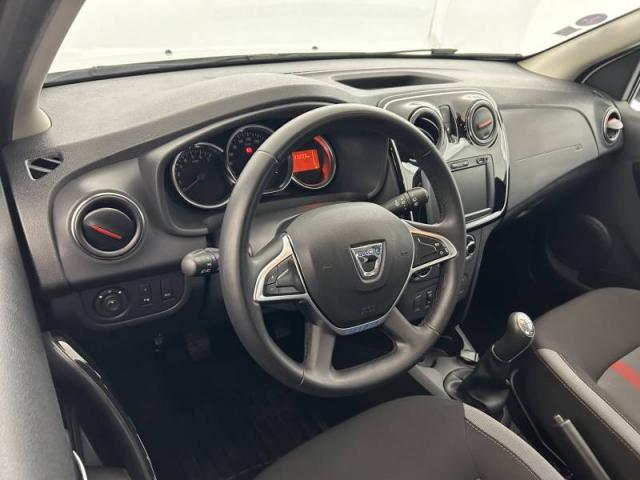 Dacia Sandero image 1