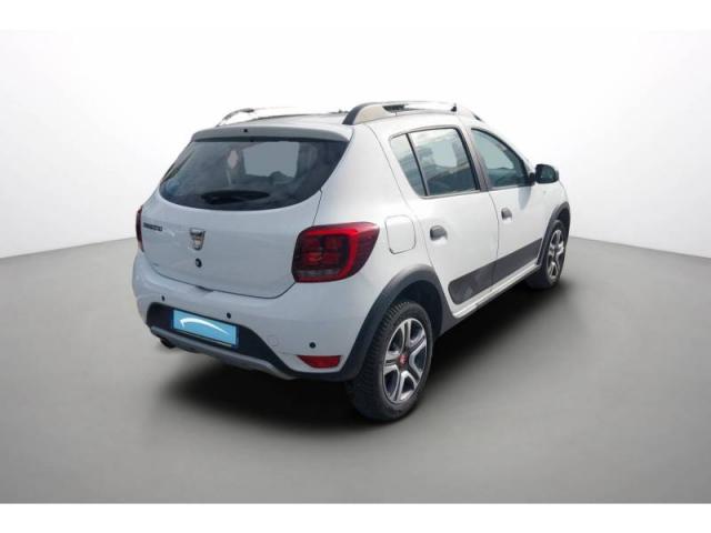 Dacia Sandero image 2