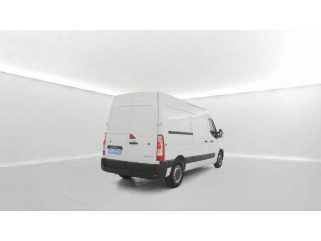 Renault Master image 1