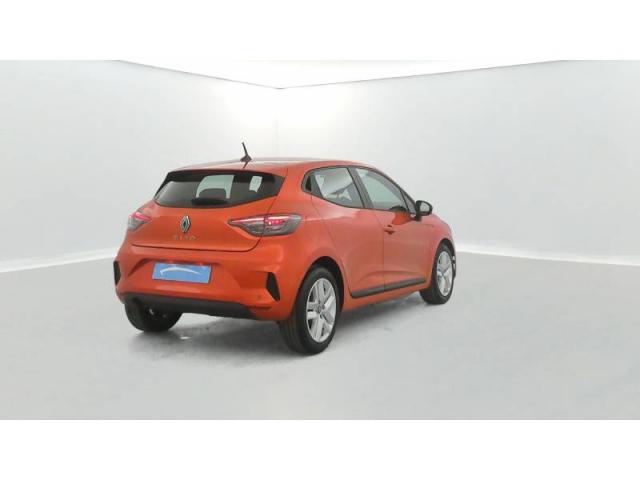 Renault Clio image 2