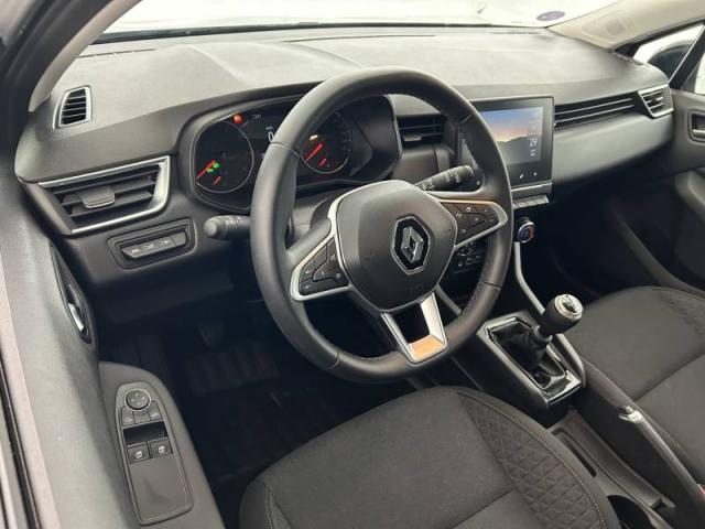 Renault Clio image 9