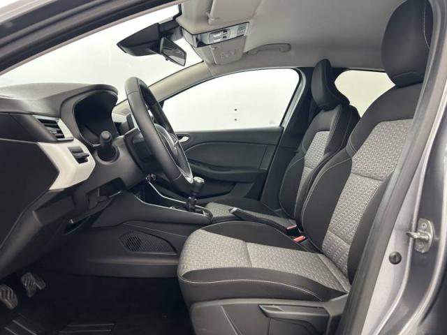 Renault Clio image 8