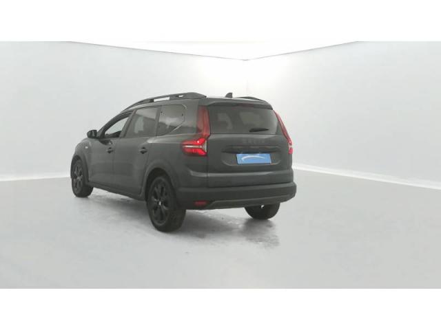 Dacia Jogger image 1