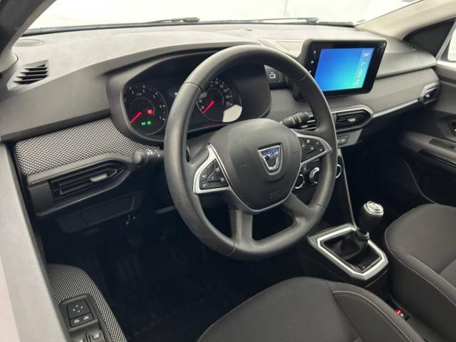 Dacia Jogger image 1