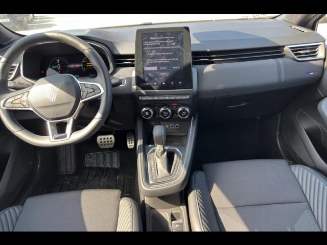 Renault Clio image 2