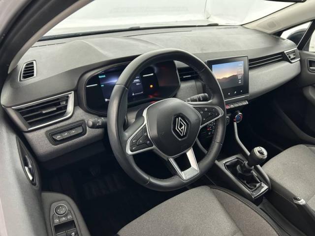 Renault Clio image 6