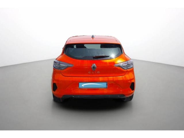 Renault Clio image 2