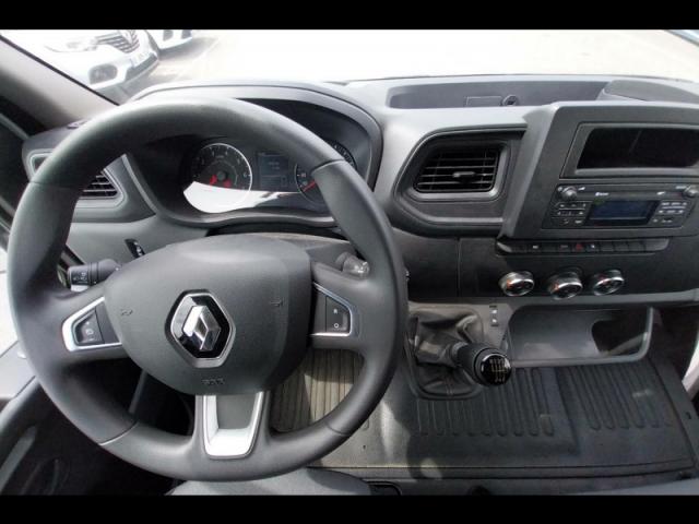 Renault Master image 6
