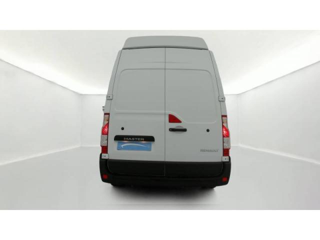Renault Master image 2