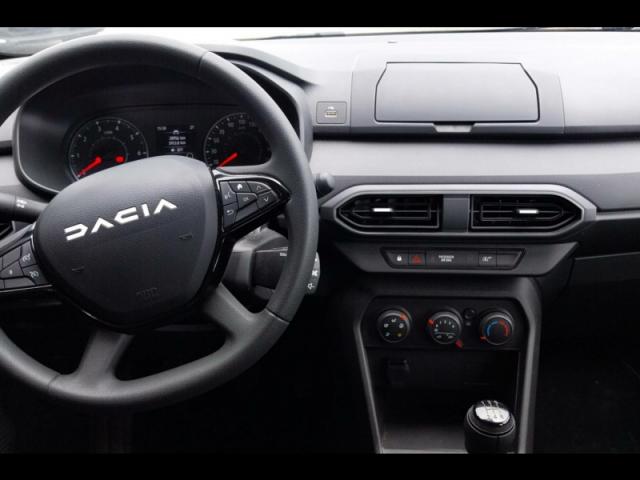 Dacia Sandero image 8