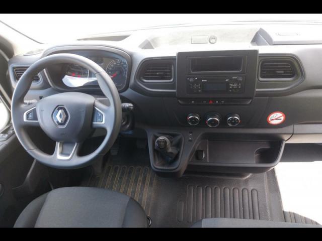 Renault Master image 7