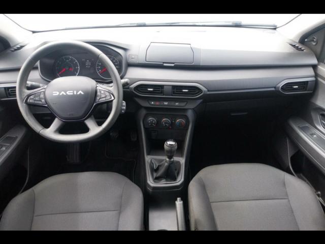 Dacia Sandero image 2