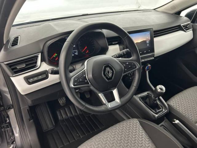Renault Clio image 2